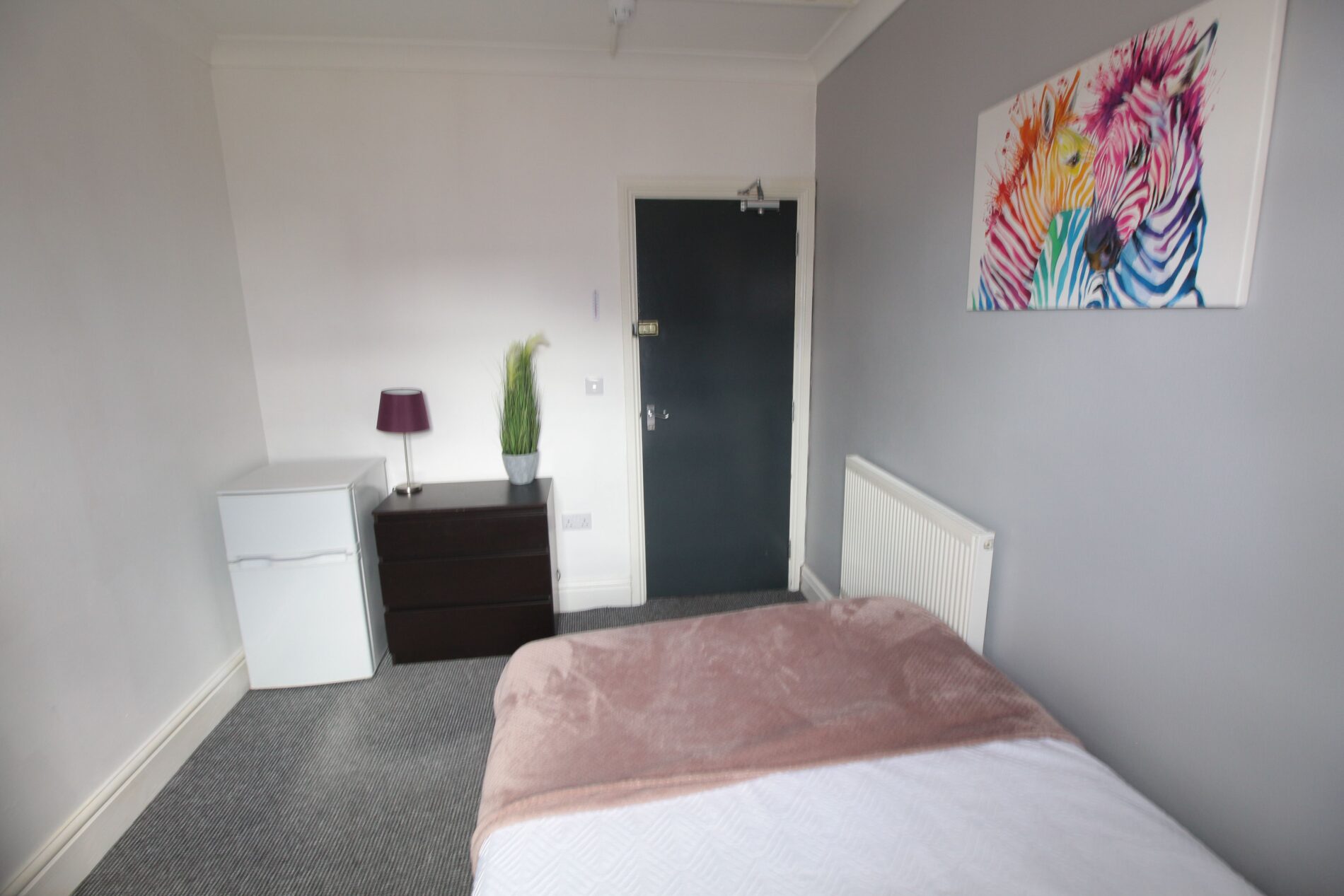 Room Foster Street in Lincoln