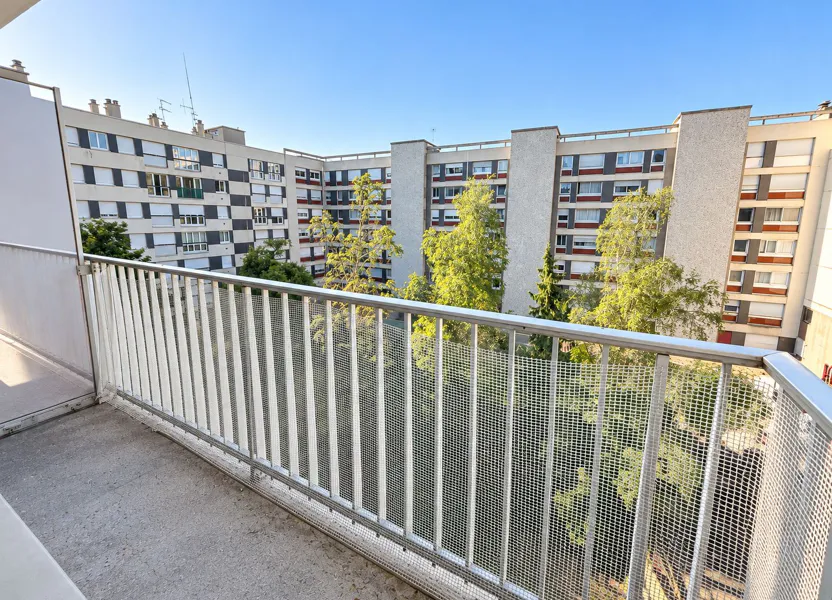Flat Place des Comtes du Maine in Le Mans