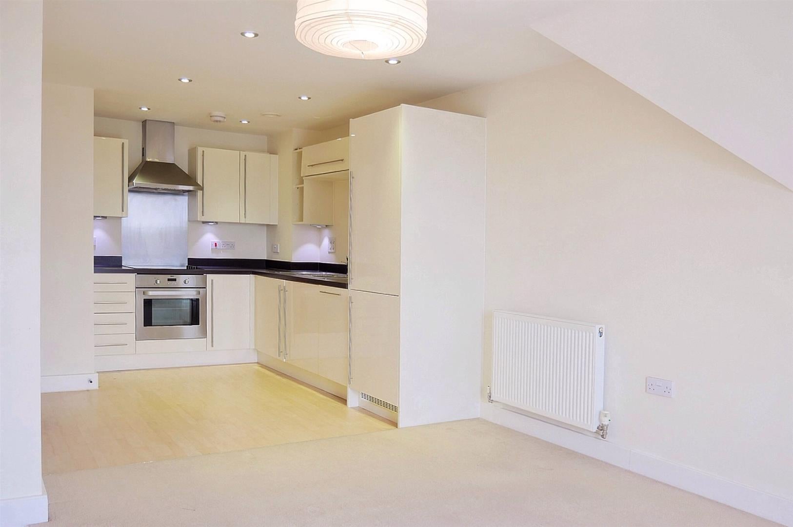 Flat John Rennie Road in Chichester