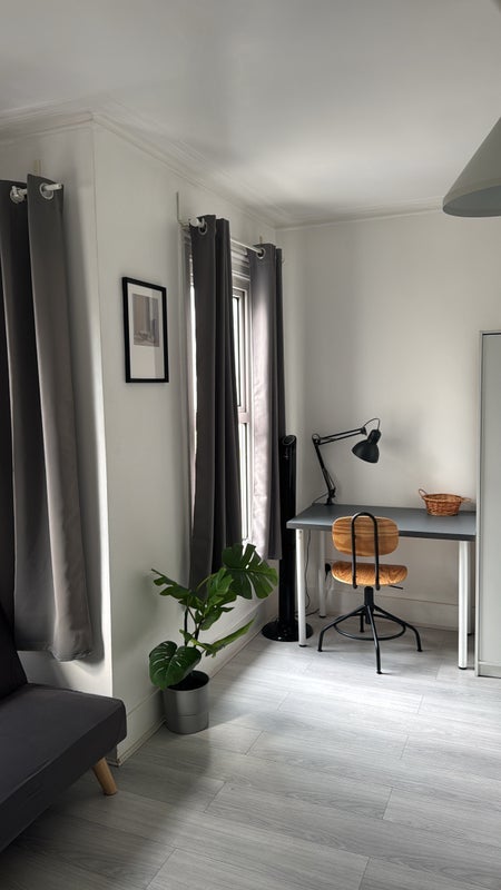 Room Bravington Road in City of Westminster
