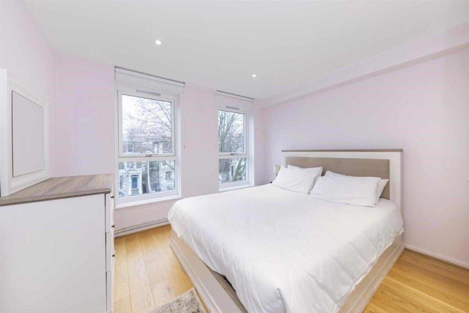 Flat Edith Terrace in Greater London