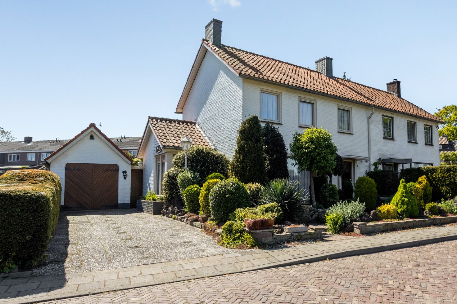 Huis Vincent van Goghlaan 4 in Beek en Donk