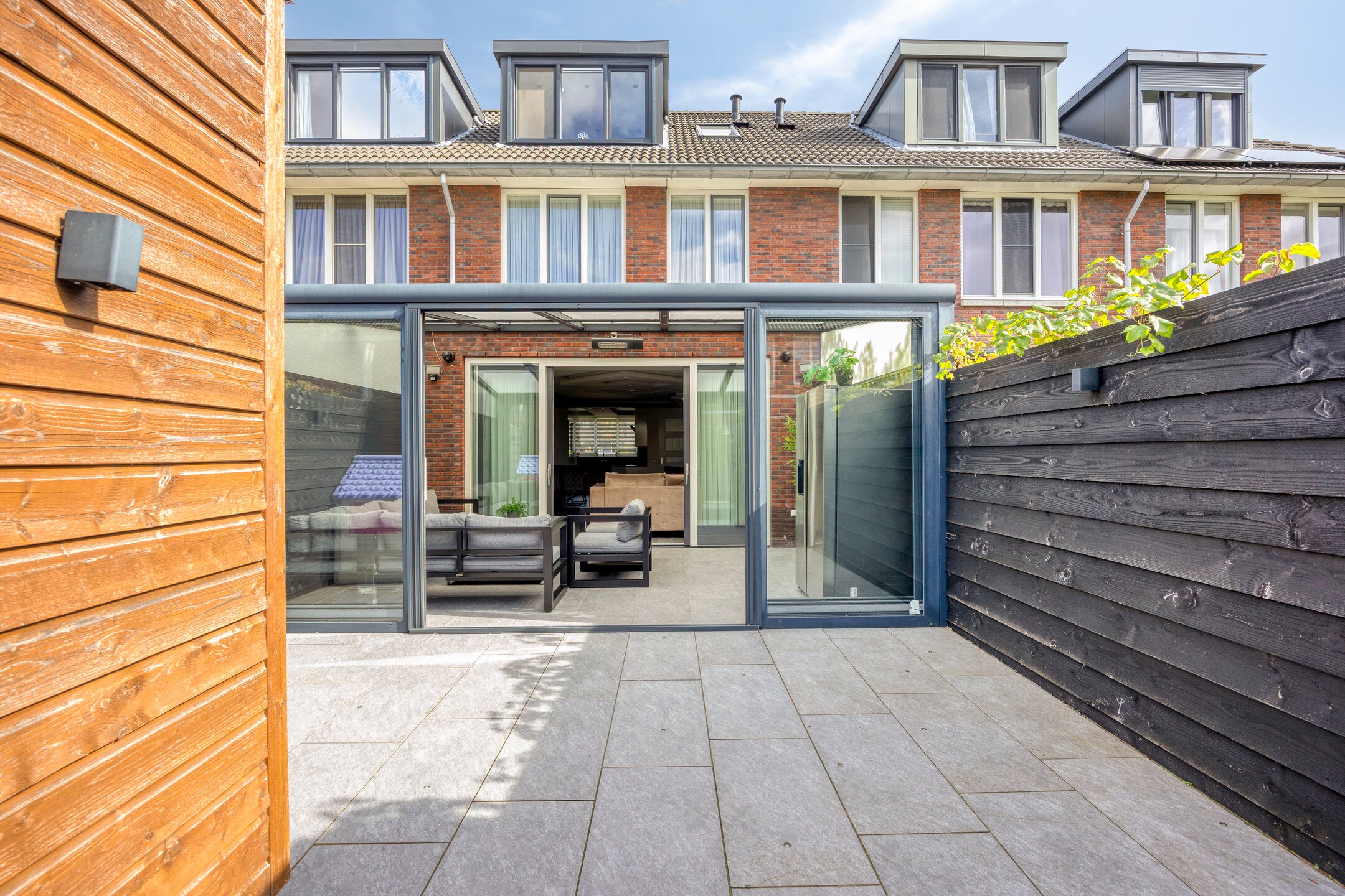 Tussenwoning te koop: Noweetuinen 5, Delft