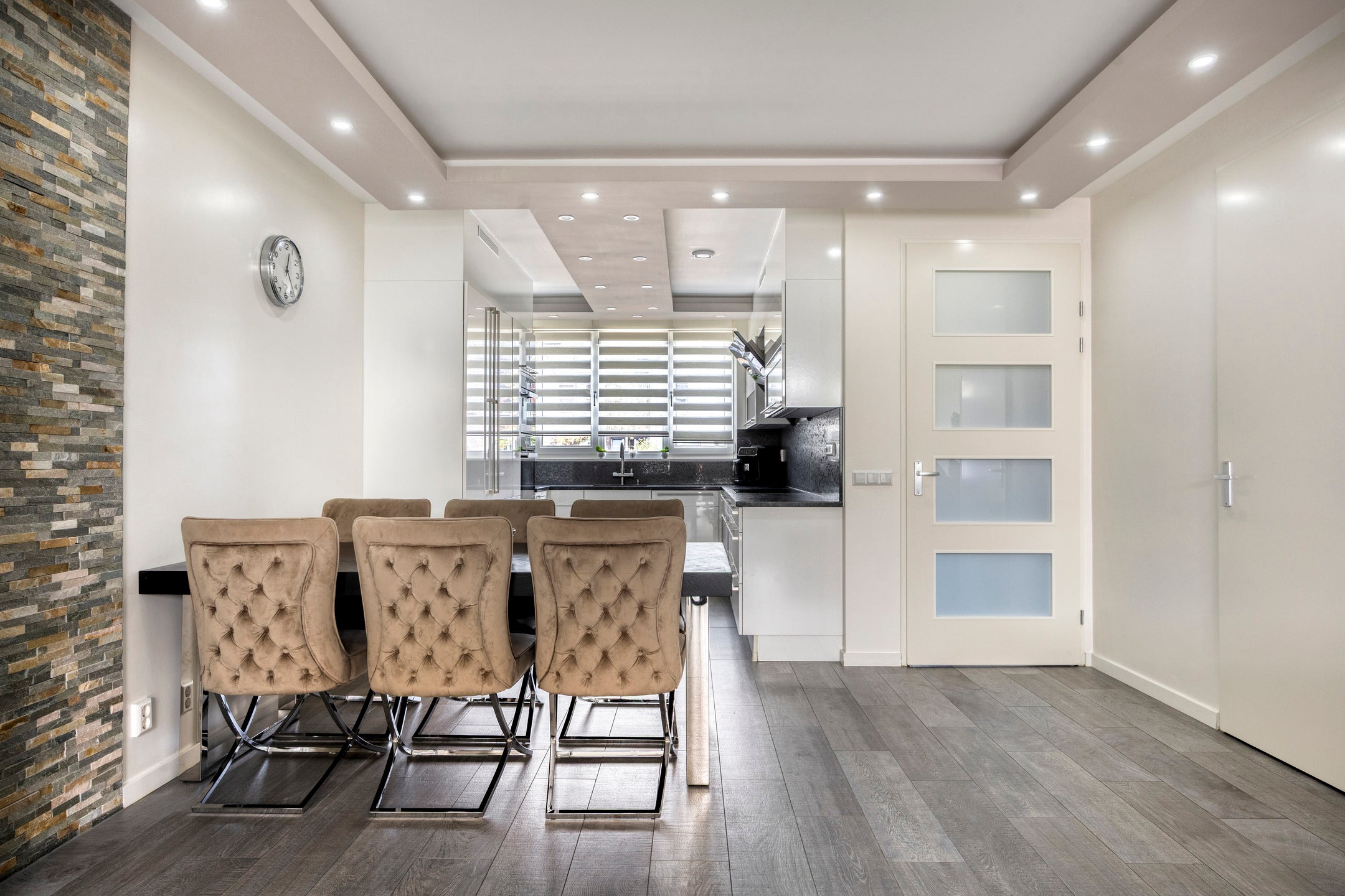 Tussenwoning te koop: Noweetuinen 5, Delft