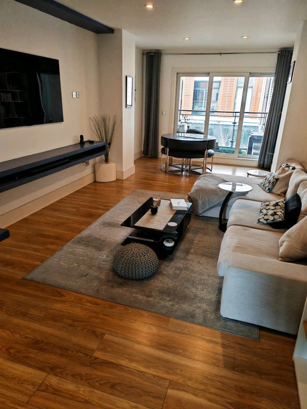Room Thorparch Road in Greater London