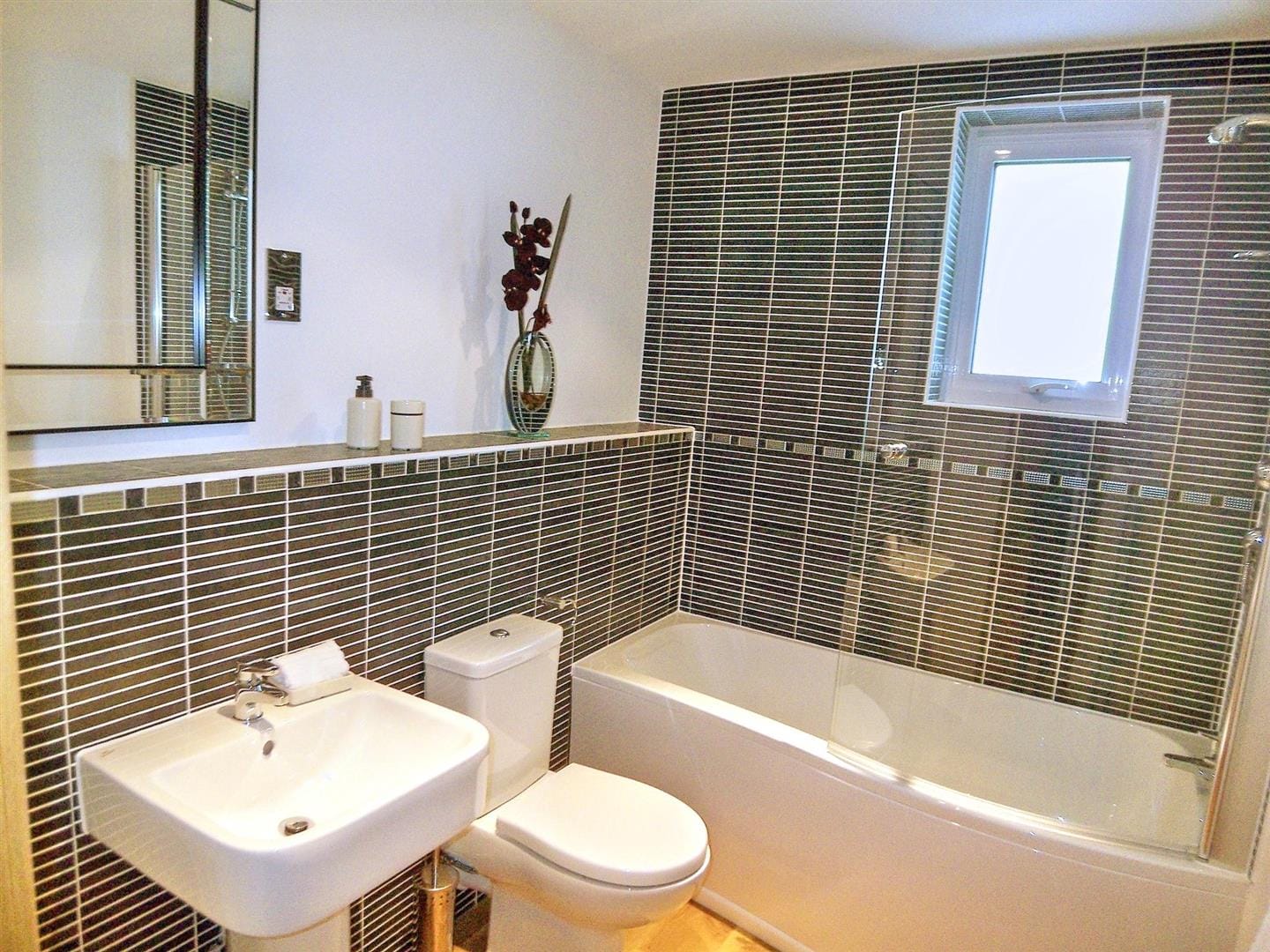 Flat Felsted in Milton Keynes