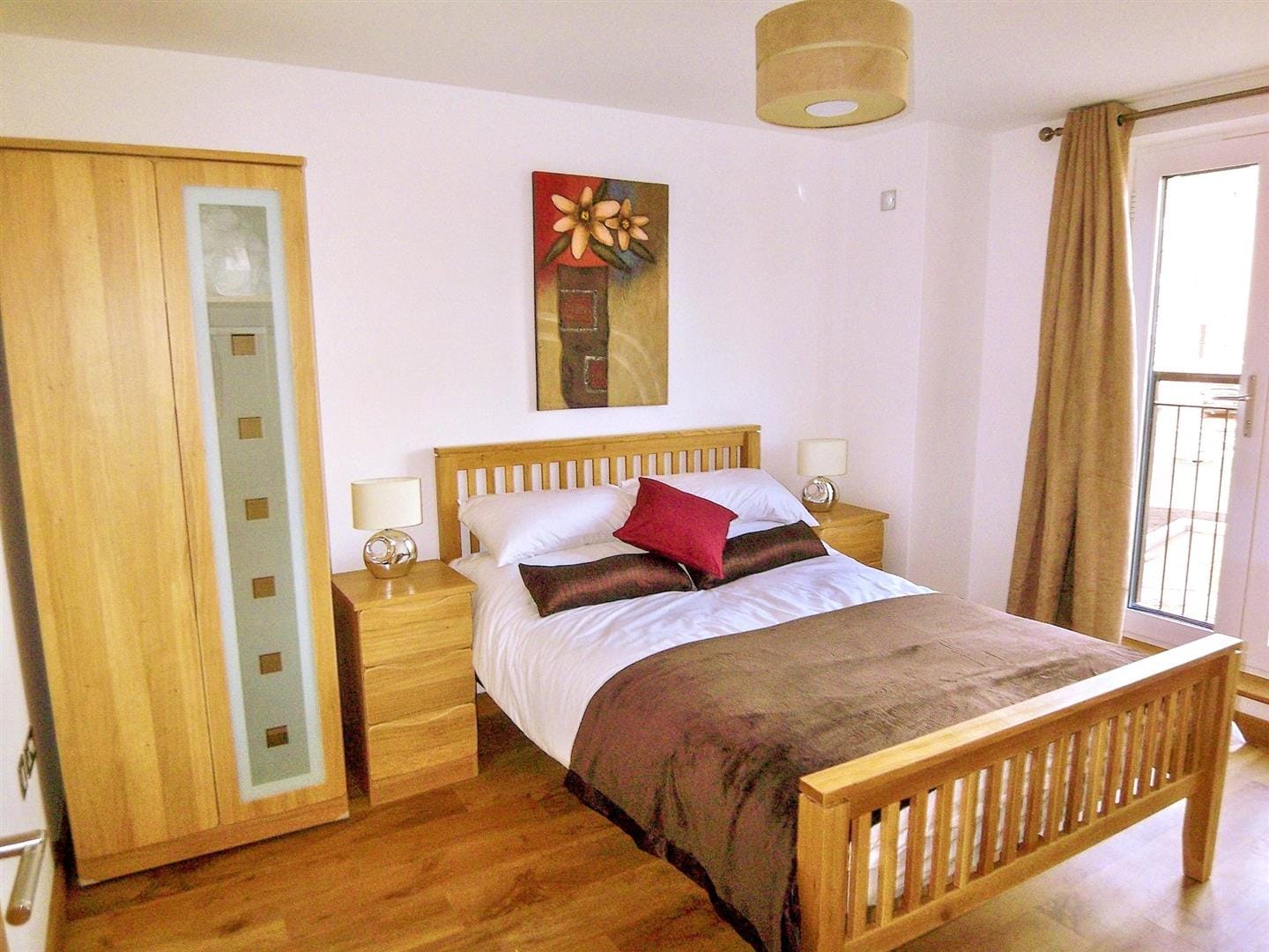 Flat Felsted in Milton Keynes