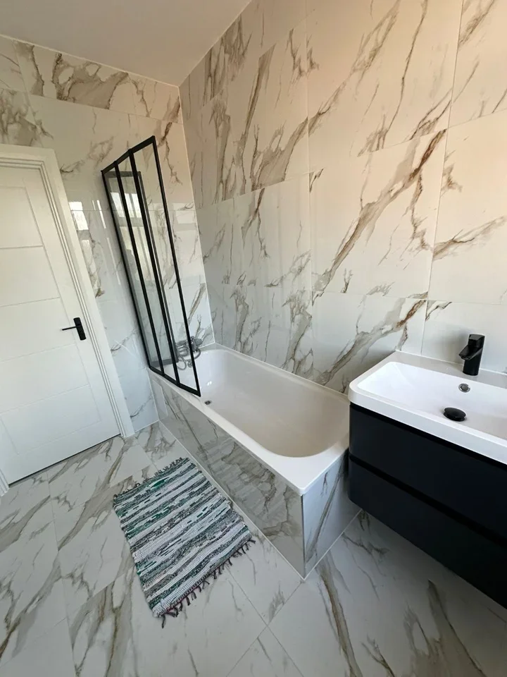 Room White Hart Lane in Greater London