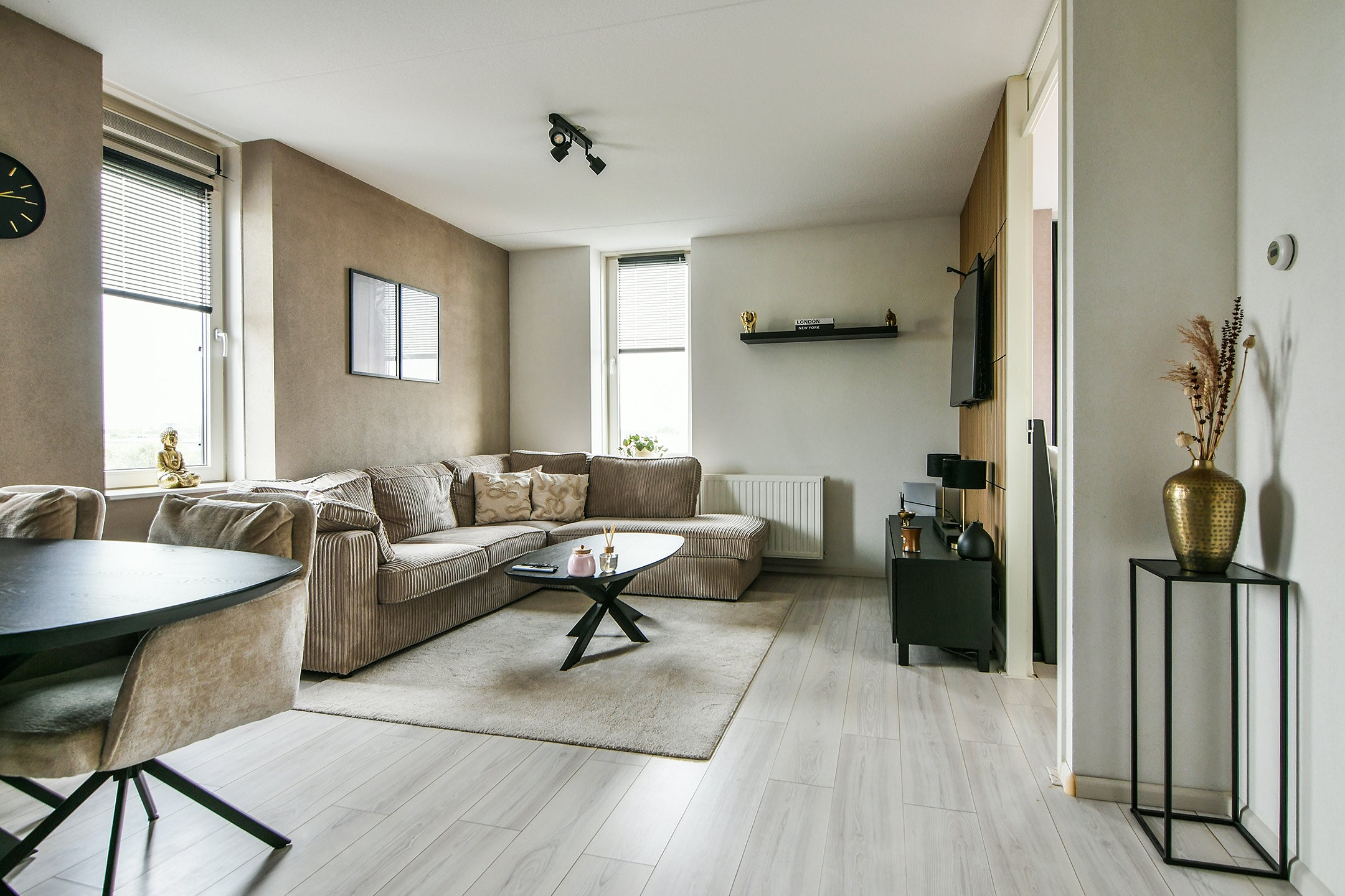 Appartement te koop: Hoofdweg 854S, Hoofddorp