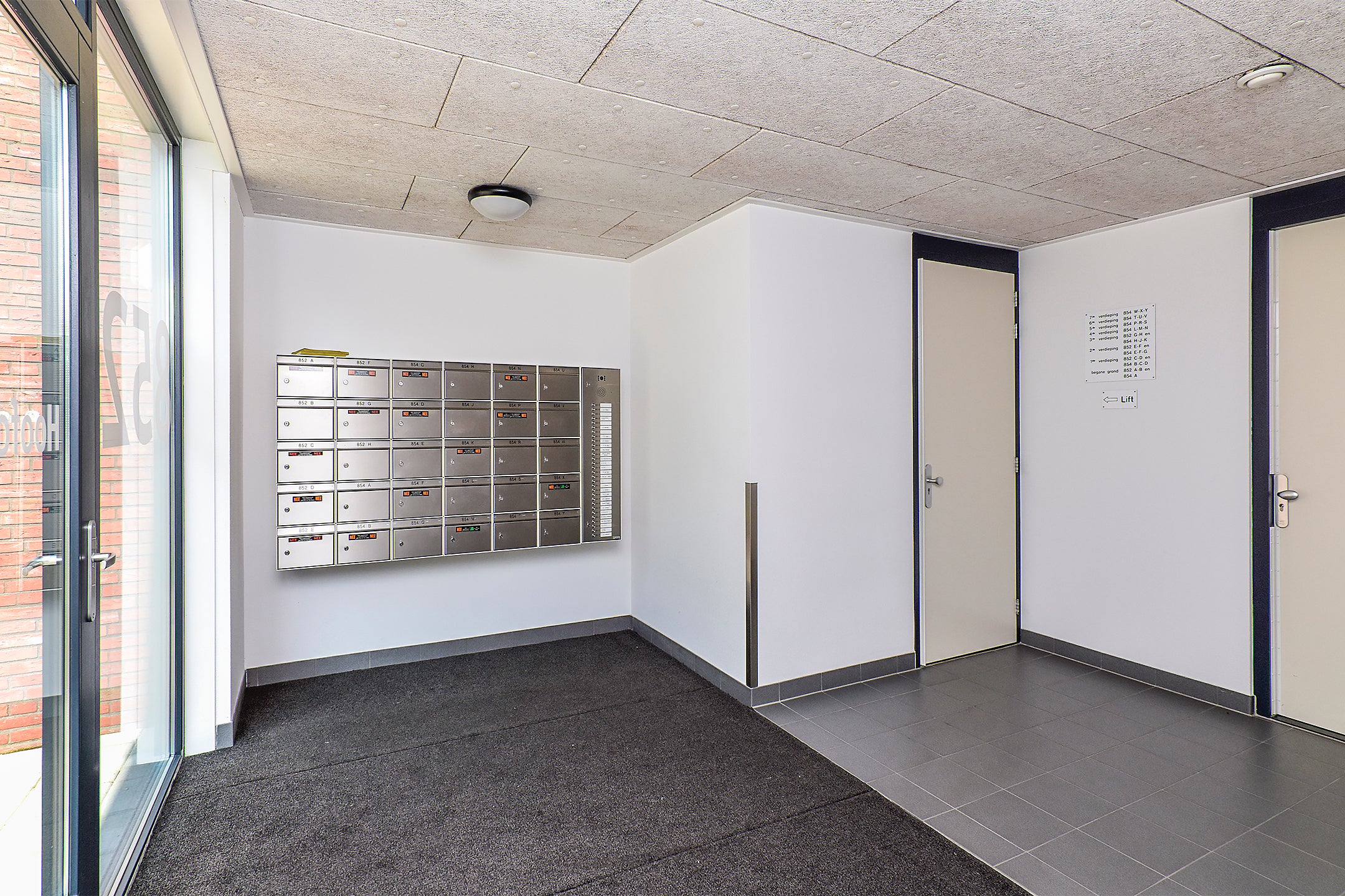 Appartement te koop: Hoofdweg 854S, Hoofddorp