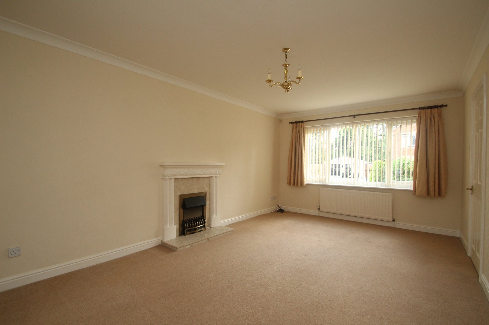 House Azerley Grove in Harrogate