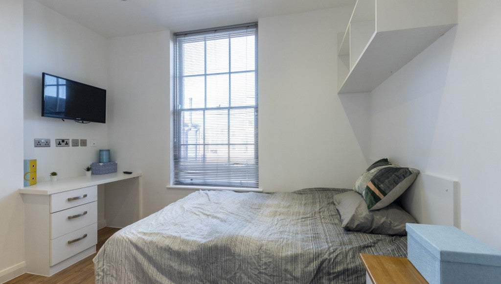 Flat De Montfort Street in Leicester
