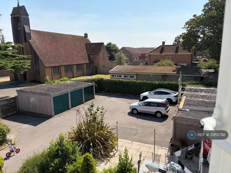Flat Hamp Street in Bridgwater