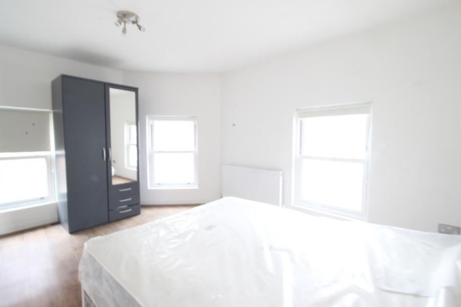 Flat Queen Street in Maidenhead