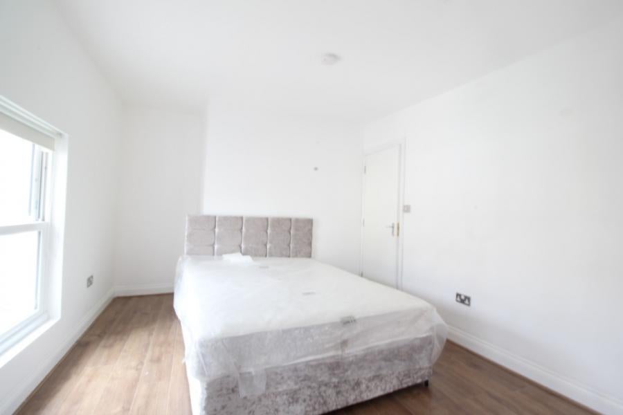 Flat Queen Street in Maidenhead