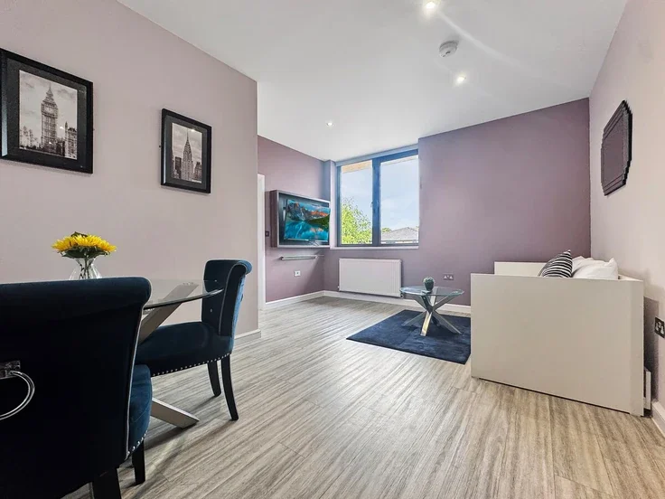 Flat H6 Childs Way in Milton Keynes