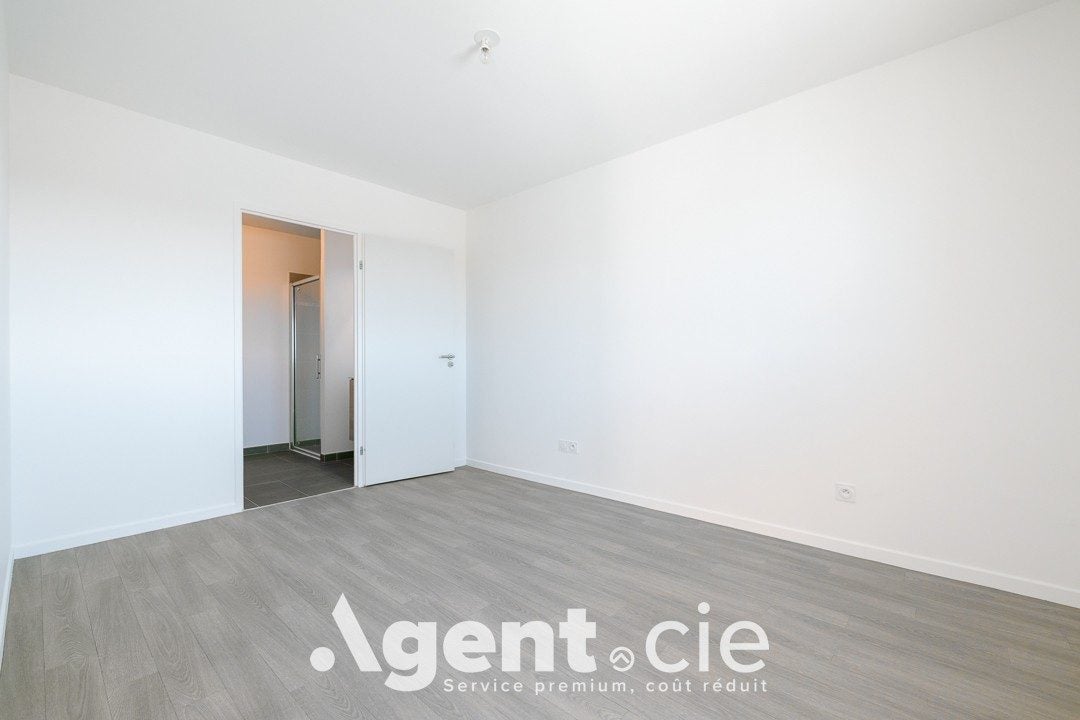 Appartement Rue de Basse Allemagne à Fleury-sur-Orne