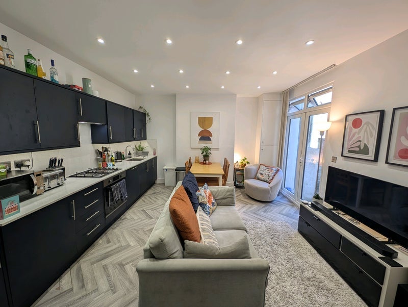 Flat Shirland Road in City of Westminster