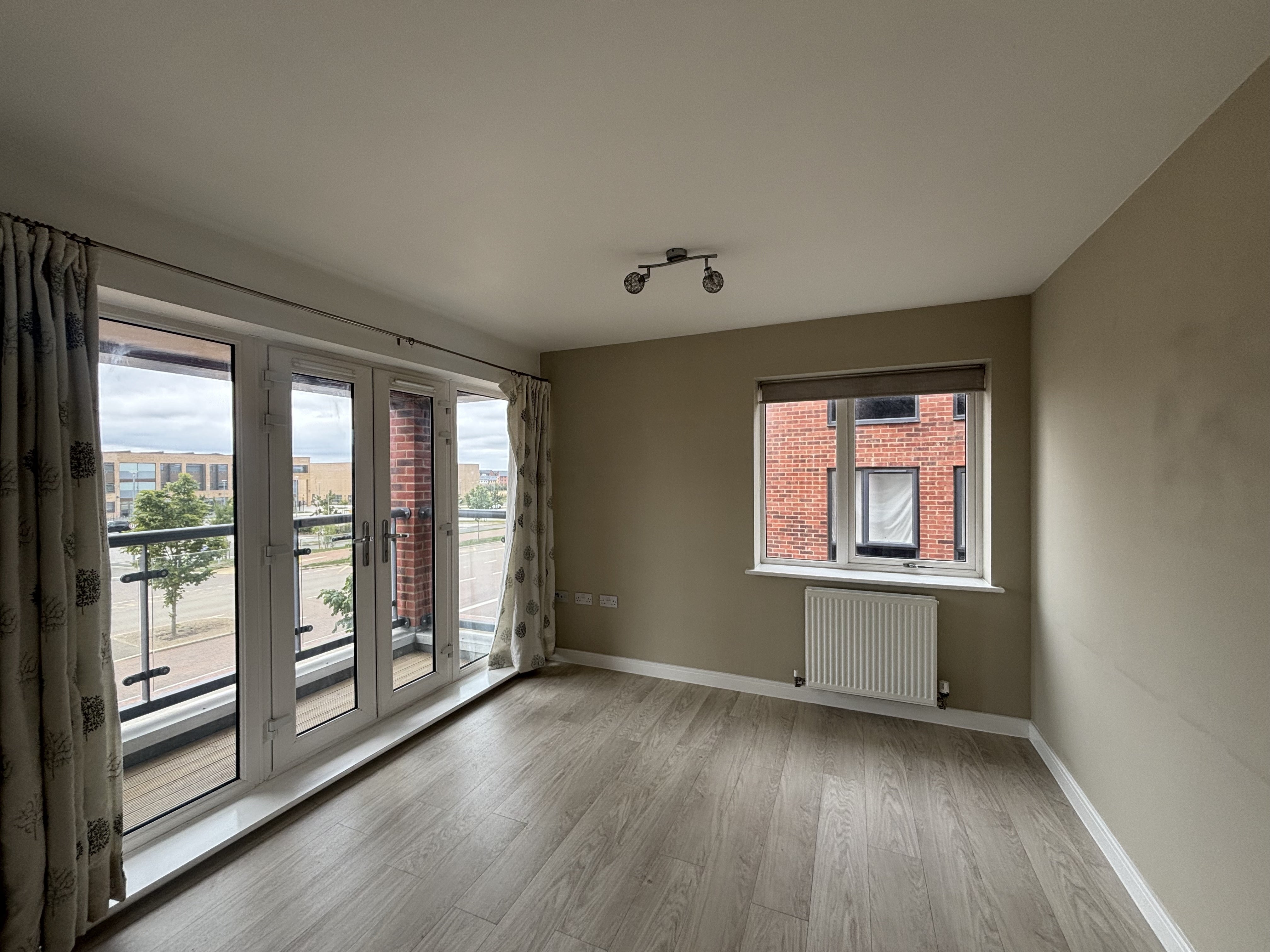 Flat Barrosa Way in Milton Keynes