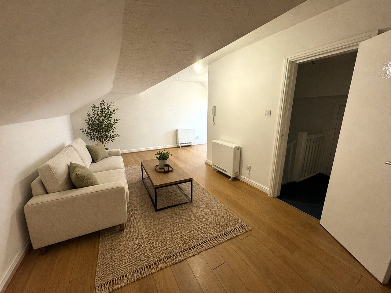 Flat Fosse Road Central in Leicester