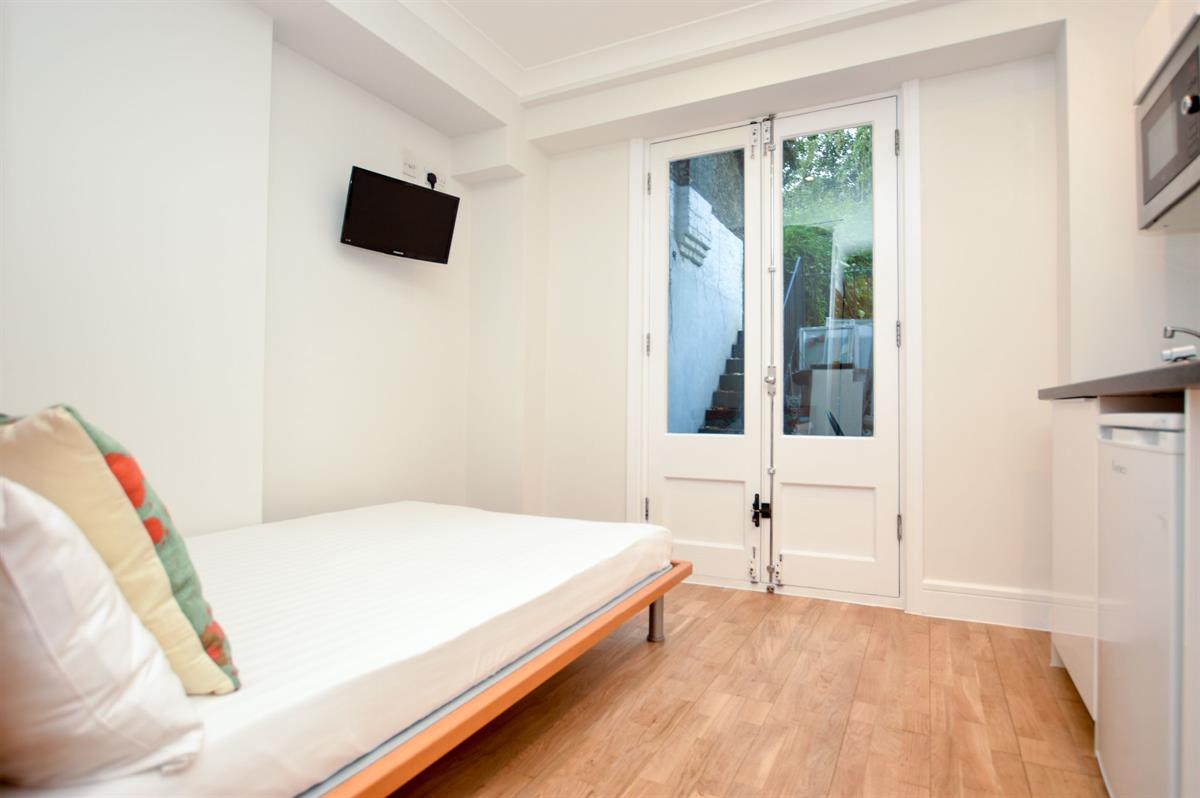 Room Talbot Road in City of Westminster