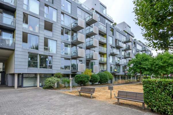 Flat Graham Street in Greater London