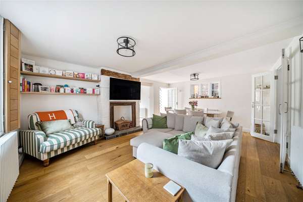 House High Street in Sevenoaks