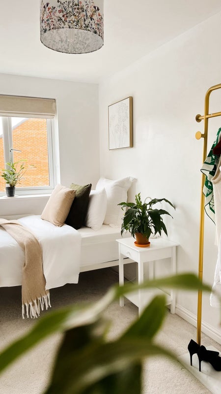 Room Caledonia Street in Newcastle upon Tyne