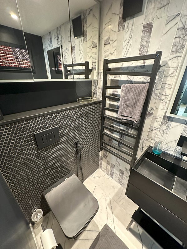 Room Eccles Road in Greater London