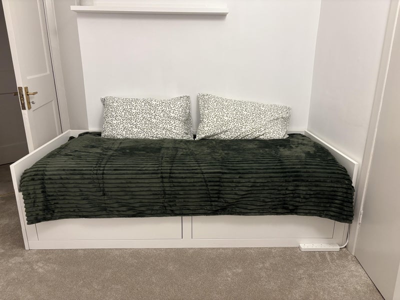 Room Fitz-James Avenue in Greater London