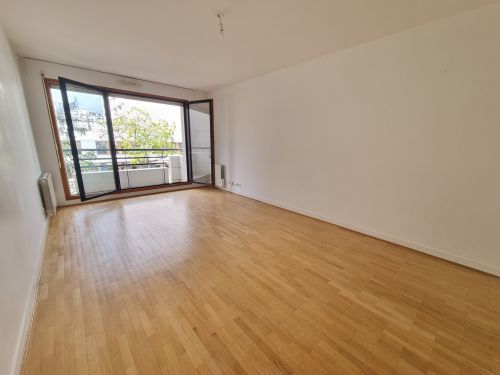 Flat Rue de Picpus in Paris