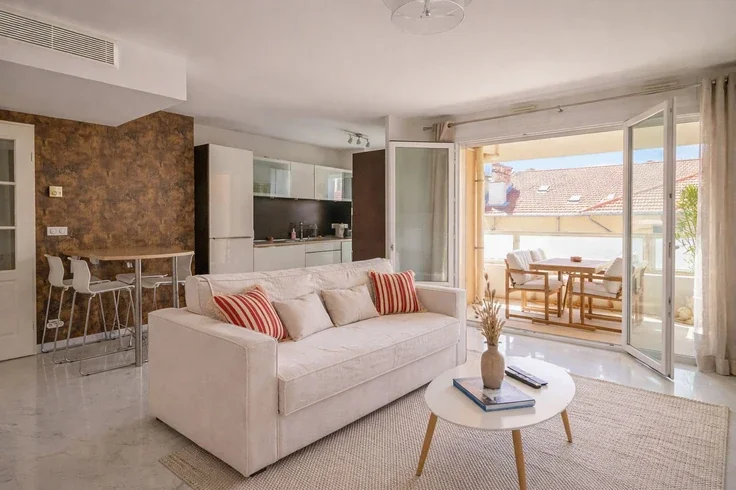 Flat Boulevard Carnot in Cannes