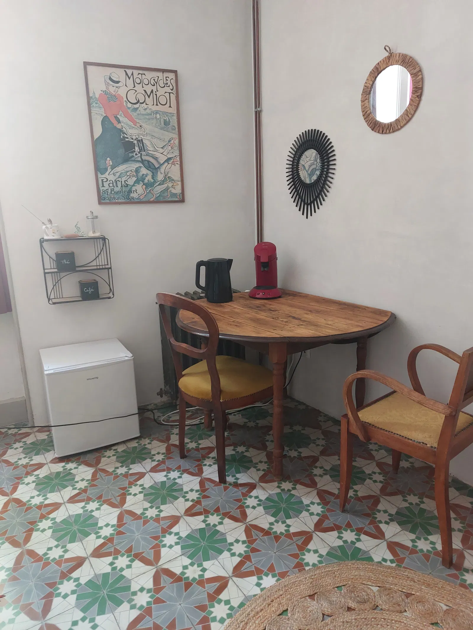 Chambre Rue des Écoles à Bize-Minervois