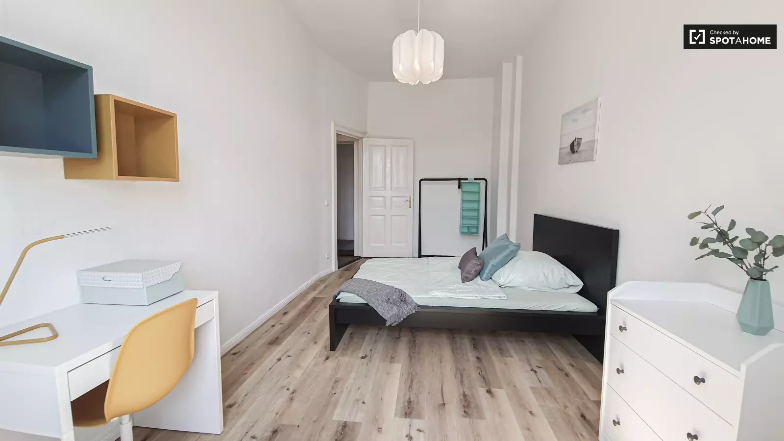 Wohnung Mittelweg in Berlin