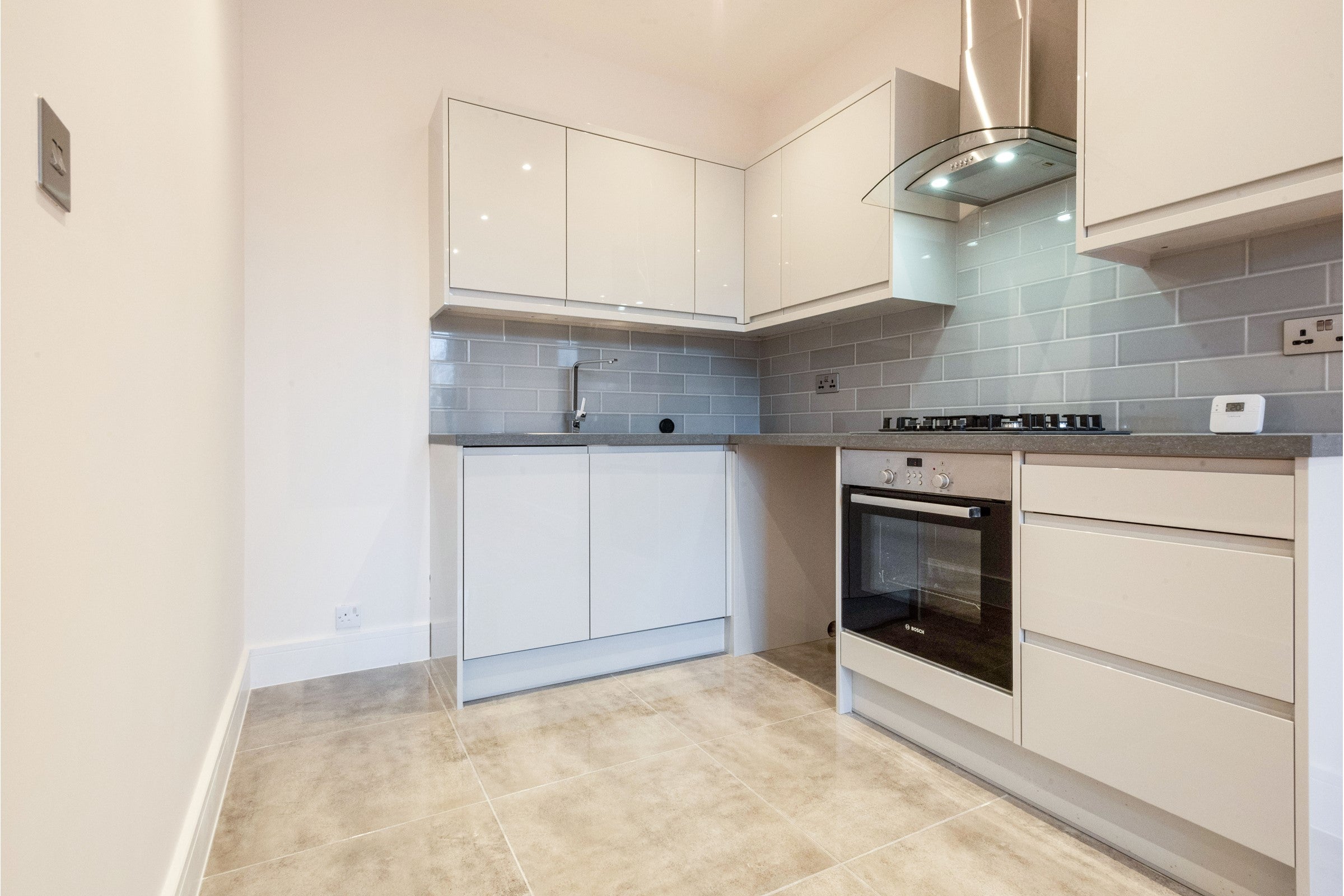 Flat Harvest Crescent in Hart