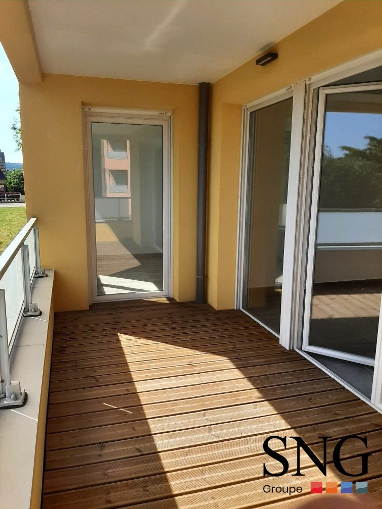 Flat Rue John Fitzgerald Kennedy in Petit-Couronne