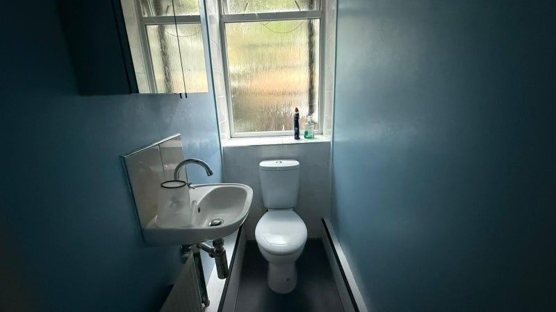 Room Rough Rew in Mole Valley