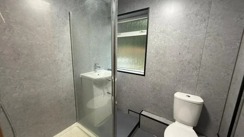 Room Rough Rew in Mole Valley