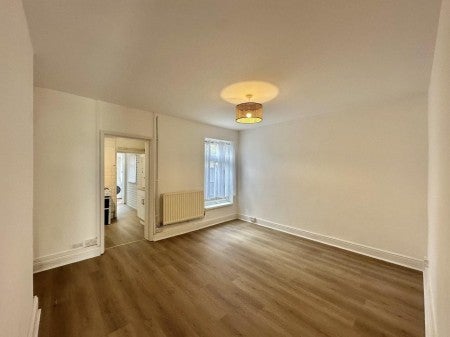 House Brickfield Lane in Greater London