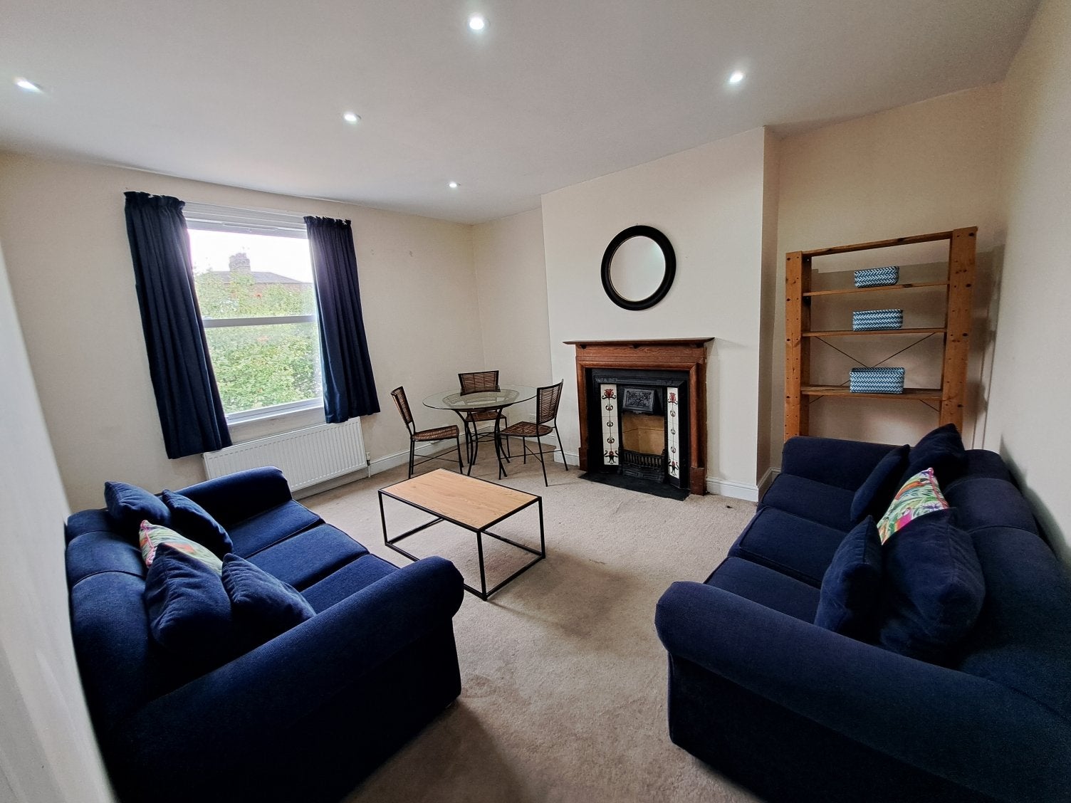 Room Wellington Mews in Greater London