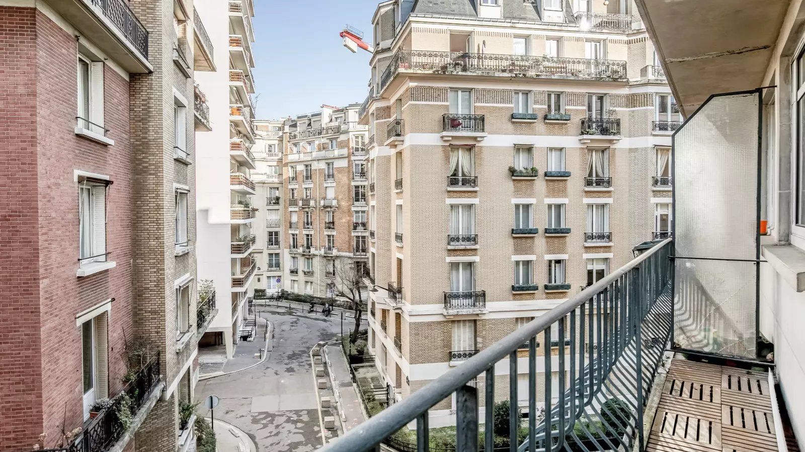 Appartement Rue de Lévis à Paris