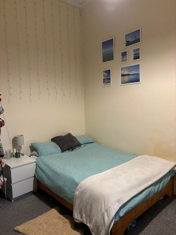 Room Alfred Terrace in Glasgow