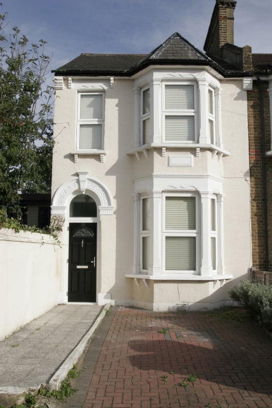 Room Sportsbank Street in Greater London