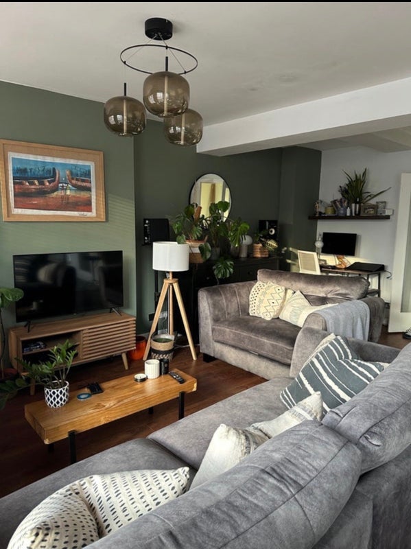 Room Wandsworth Road in Greater London