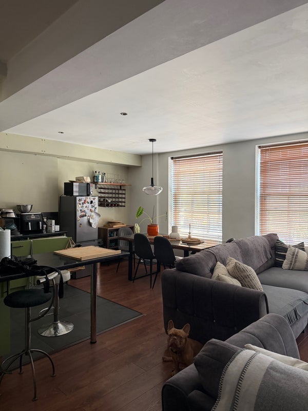 Room Wandsworth Road in Greater London