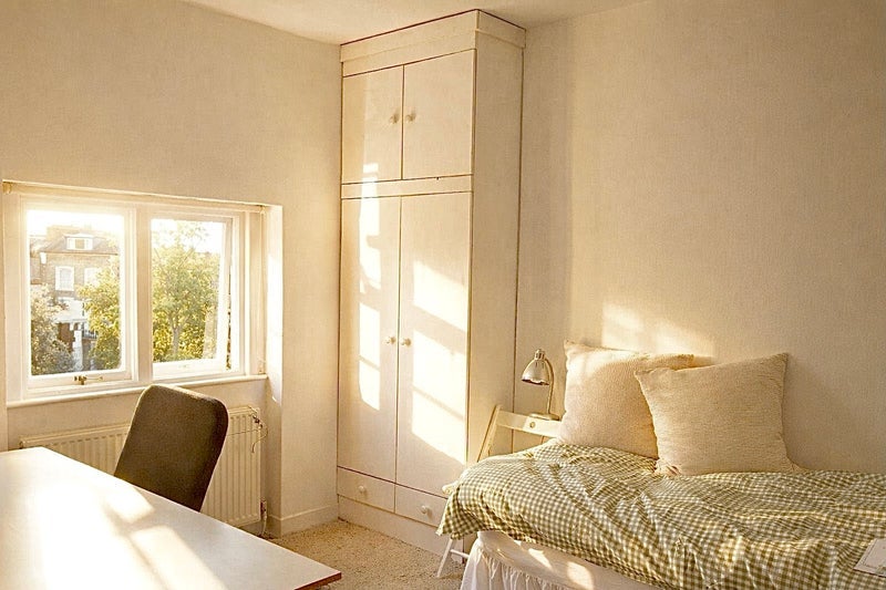 Room Grove Terrace in Greater London