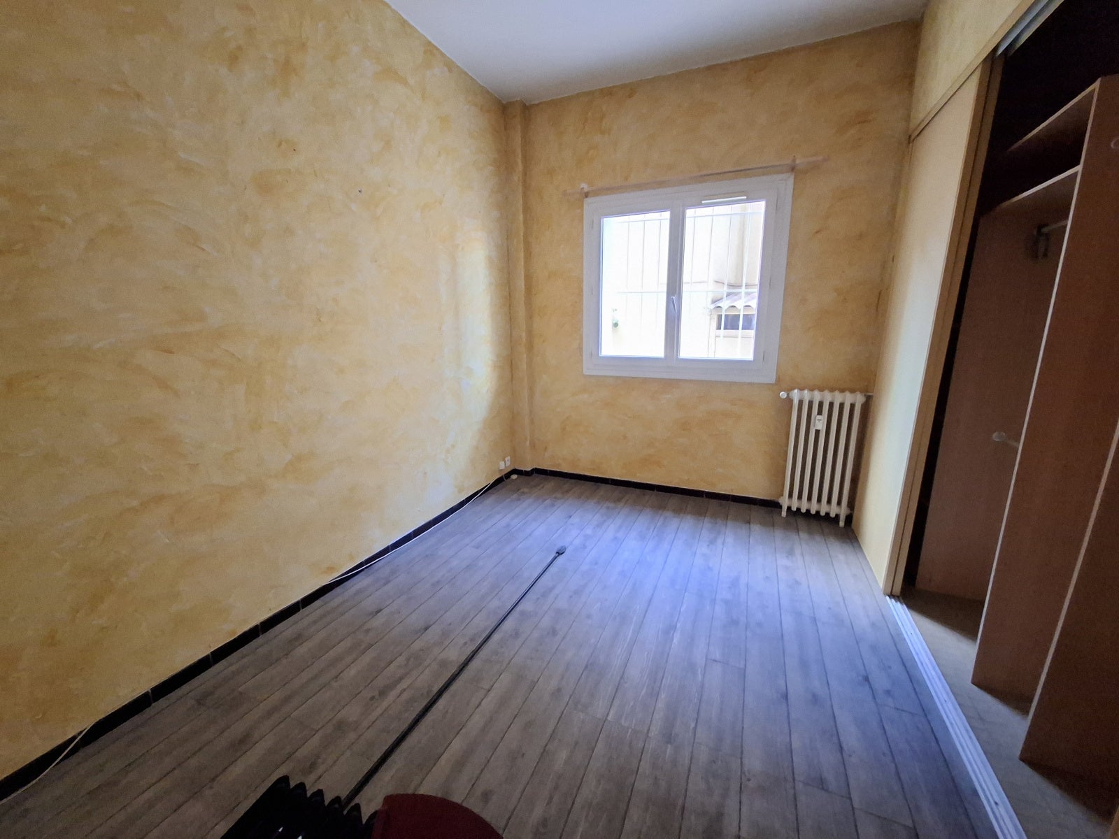 Flat Rue Auguste Berthon in Toulon
