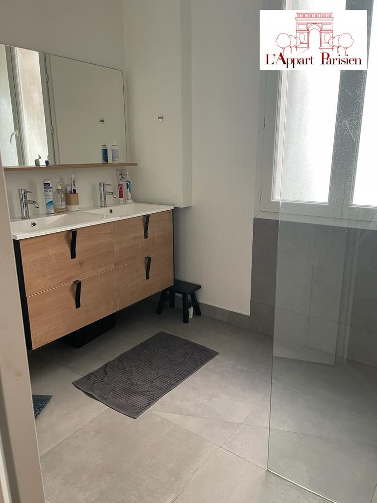 Appartement Rue de Longchamp à Paris