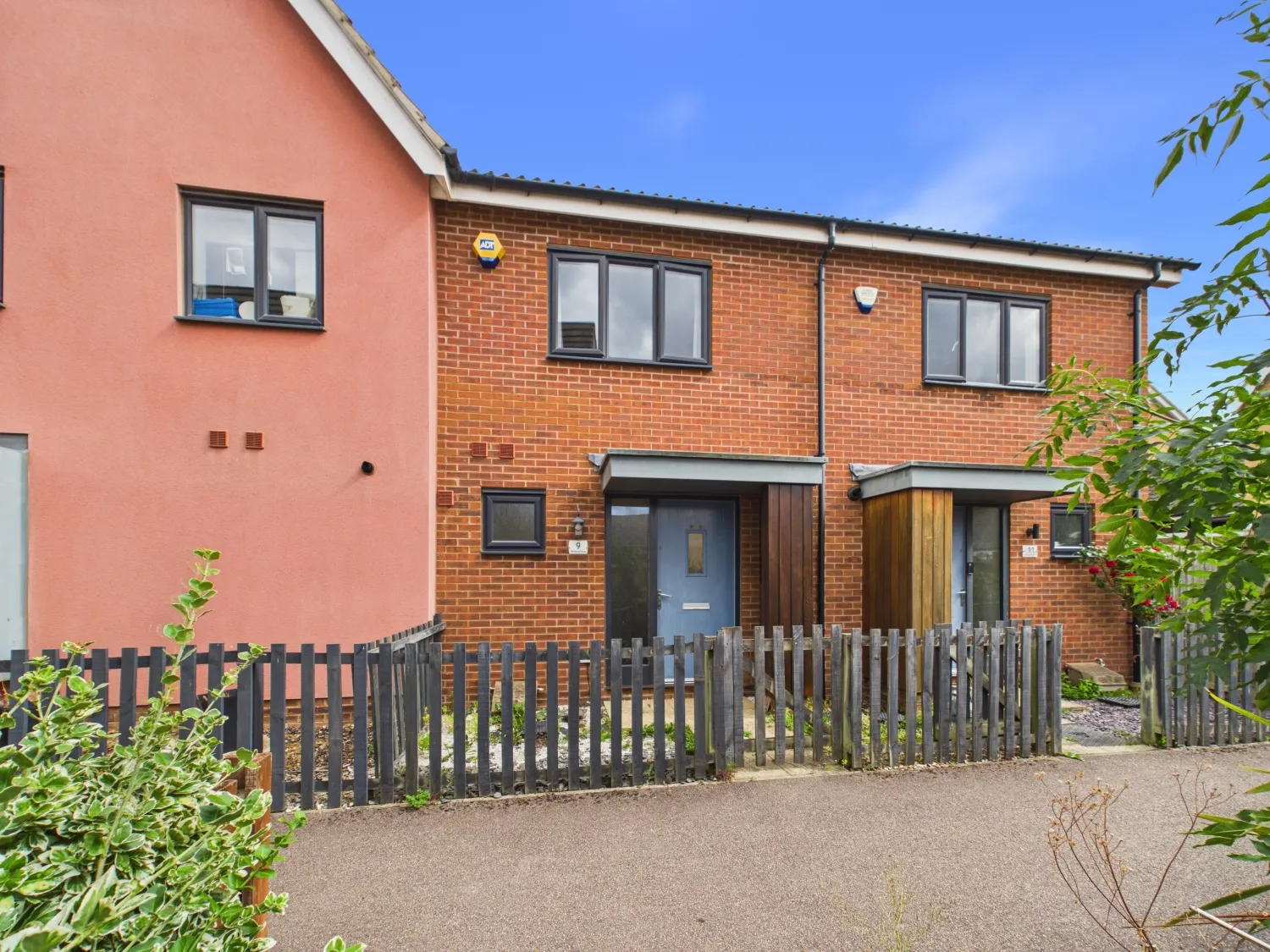 House Westland Close in Cambridge