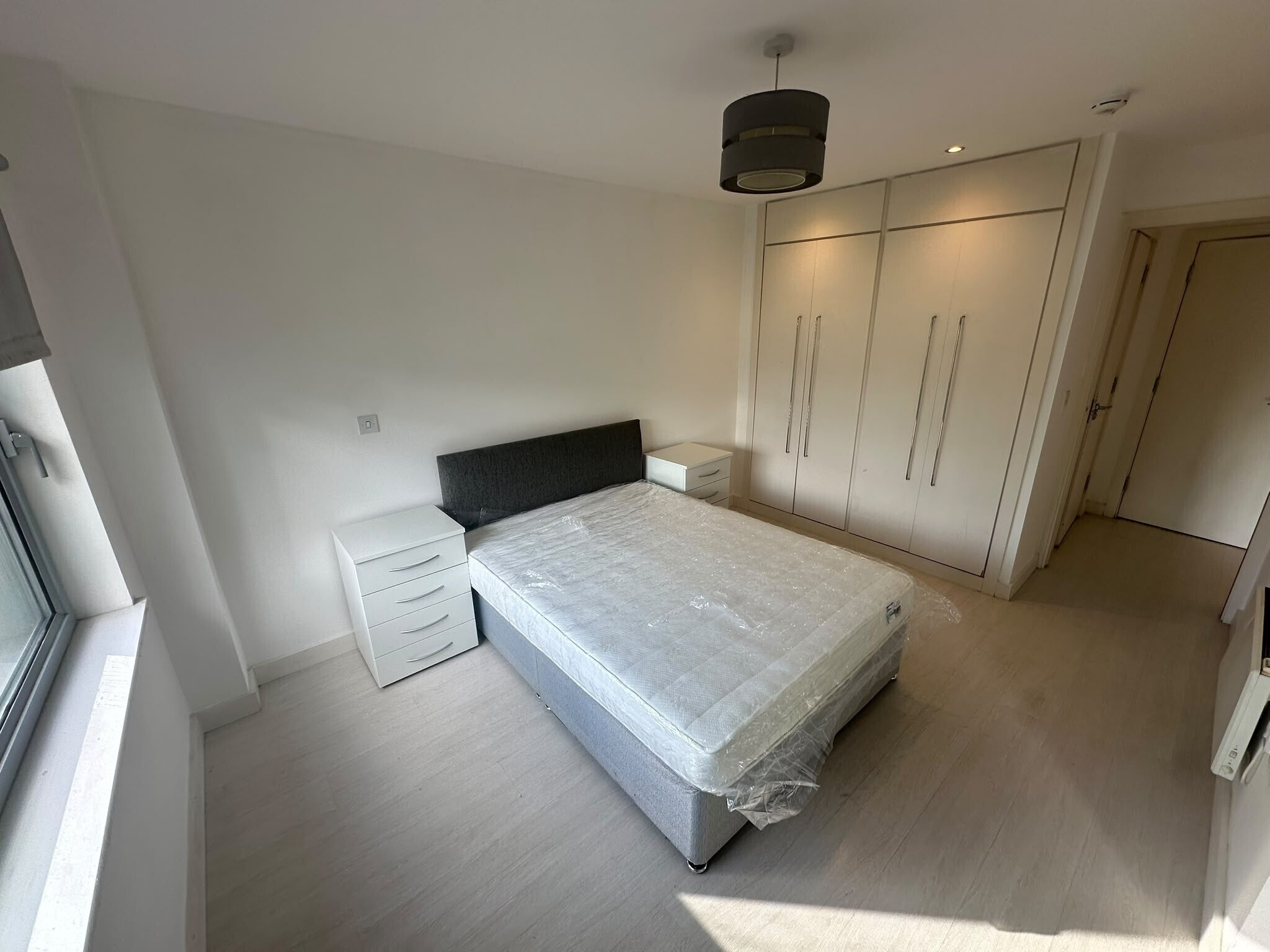 Flat Ingram Street in Leeds